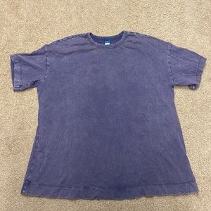 Old Navy women’s oversize tee. XS